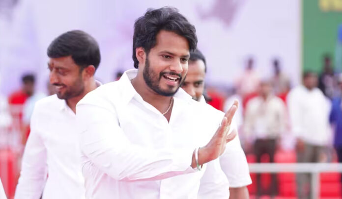 Young hero and son of former Chief Minister Nikhil Kumaraswamy said he will stay away from active politics.