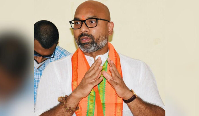 BJP MP Arvind Takes Center Stage in Telangana Politics